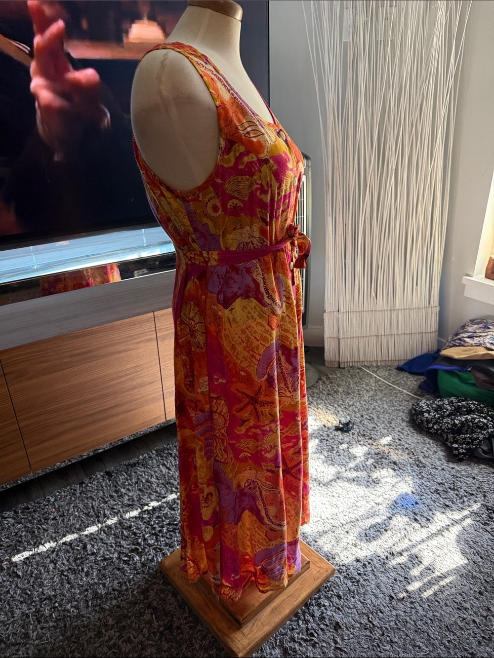 Vintage 90’s Sleeveless Maxi Dress in Fuchsia & Orange Floral Print - Picture 6 of 10